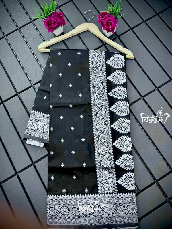 Woven_Kanjivaram_Jacquard_Banarasi_Saree