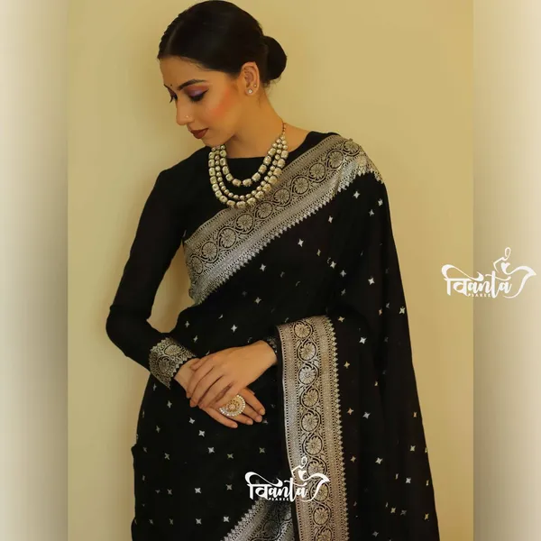 Woven_Kanjivaram_Jacquard_Banarasi_Saree