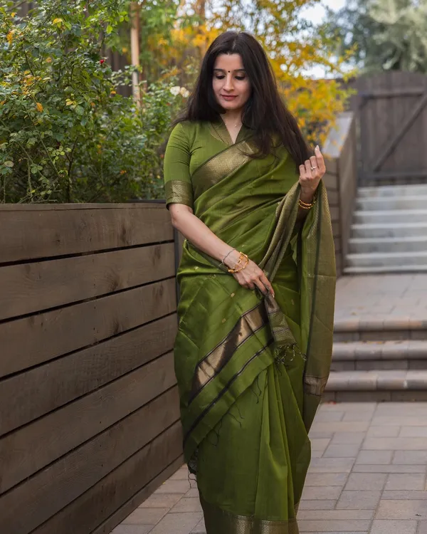Maheswari_Silk_Cotton_Saree_-_Green