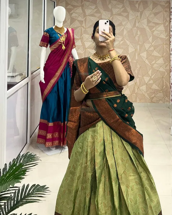 Kanchipuram_Zari_Weaving_Work_Collection_Special_Lehenga_Choli_Set