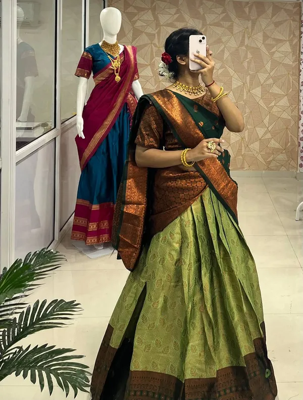 Kanchipuram_Zari_Weaving_Work_Collection_Special_Lehenga_Choli_Set