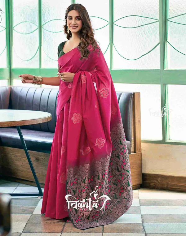 Woven_Kanjivaram_Jacquard_Banarasi_Saree
