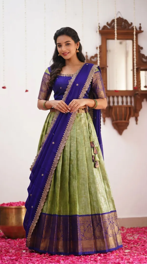 Kanjivaram_Silk_Zari_Half_Saree_stitched-Lehenga_With_Blouse_Along_With_Banarsi_Silk