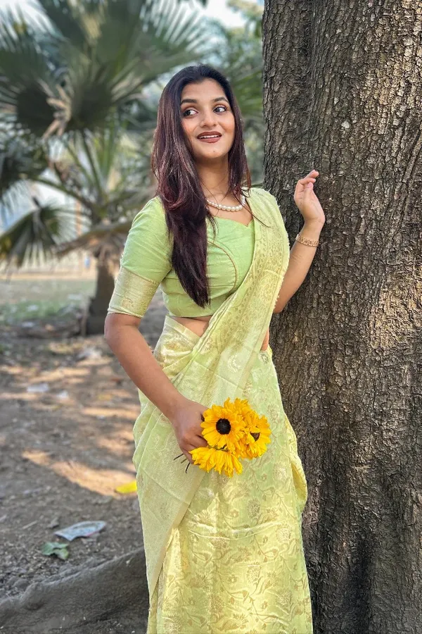 Premium_Banarasi_Silk_Chanderi_Saree