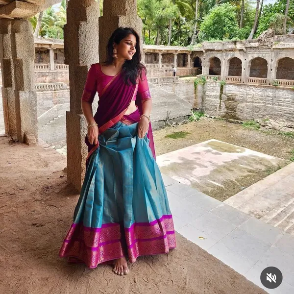 Kanchipuram_Zari_Weaving_Work_Collection_Special_Lehenga_Choli_Set