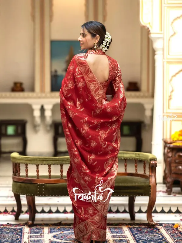 Woven_Kanjivaram_,_Banarasi_Jacquard_Saree