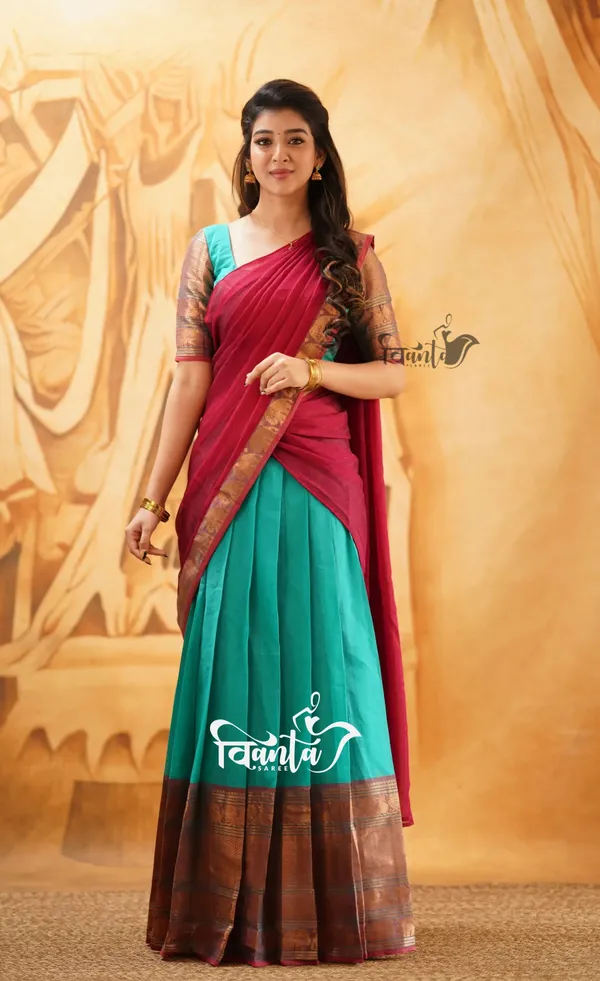 Padmaja_-_Light-Green_and_Red_Cotton_Halfsaree