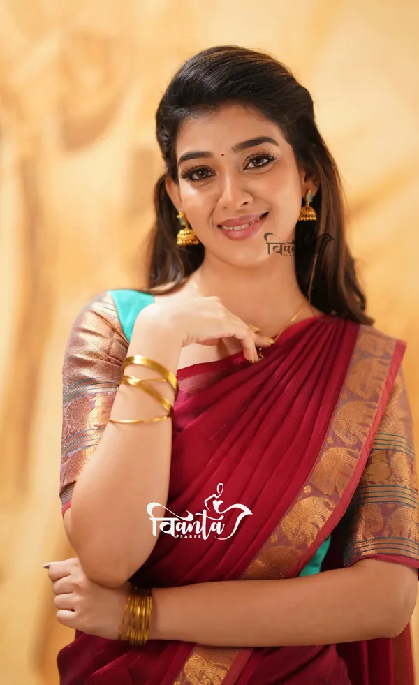 Padmaja_-_Light-Green_and_Red_Cotton_Halfsaree