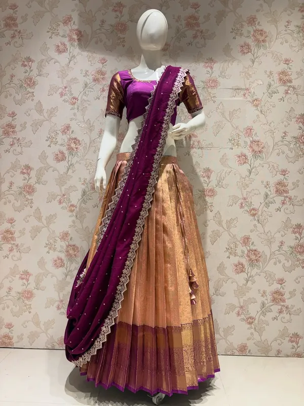 Kanjivaram_Silk_Zari_Half_Saree_stitched-Lehenga_With_Blouse_Along_With_Banarsi_Silk