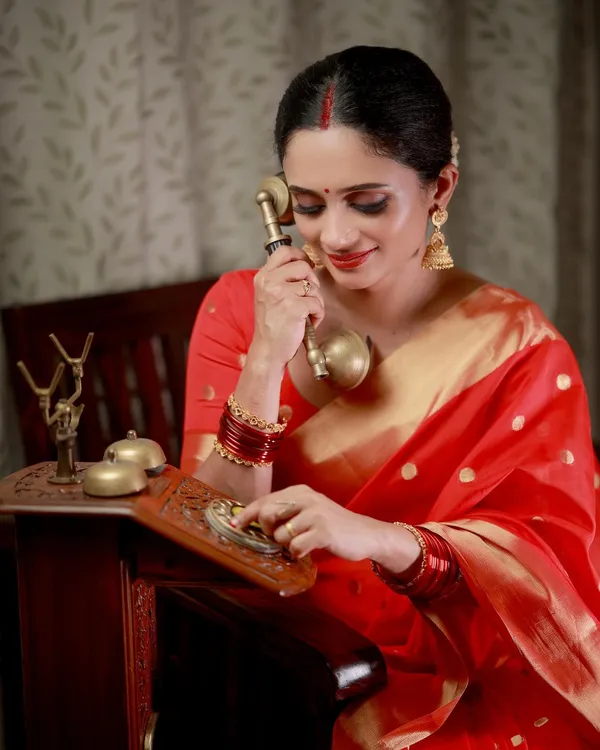Maheshwari_Silk_Cotton_Saree_-_Red