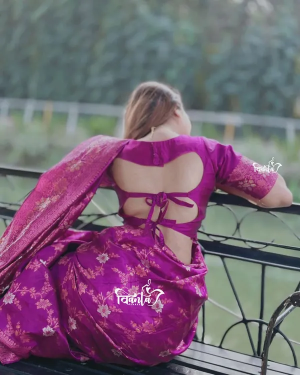 Woven_Kanjivaram_,_Banarasi_Jacquard_Saree