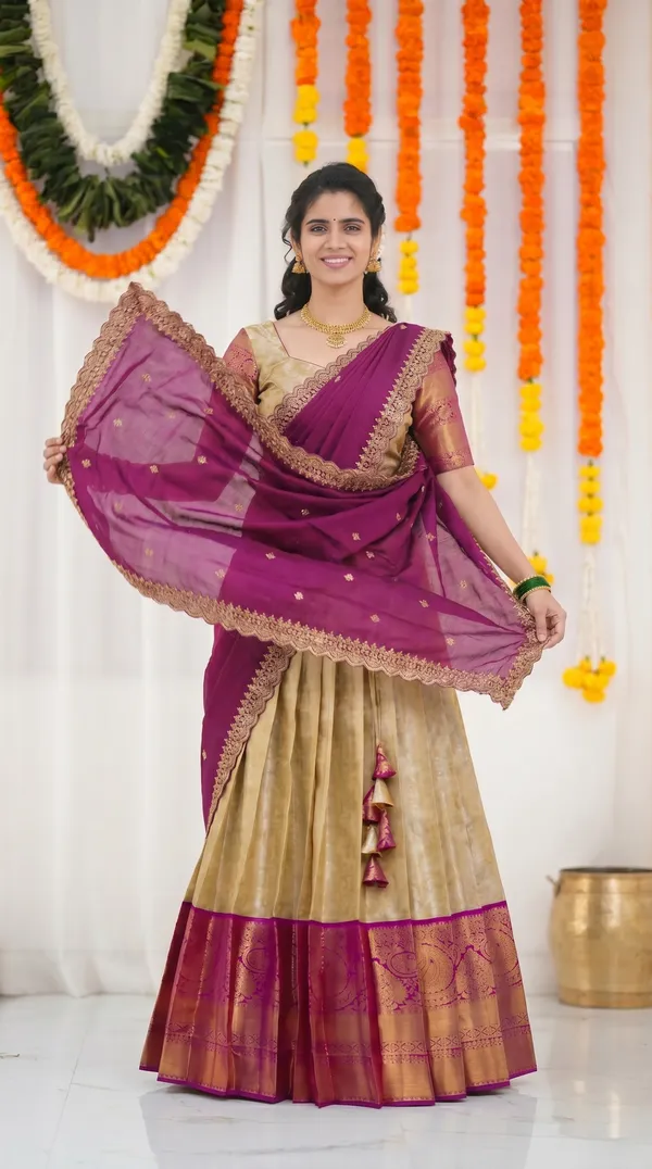 Kanjivaram_Silk_Zari_Half_Saree_stitched-Lehenga_With_Blouse_Along_With_Banarsi_Silk