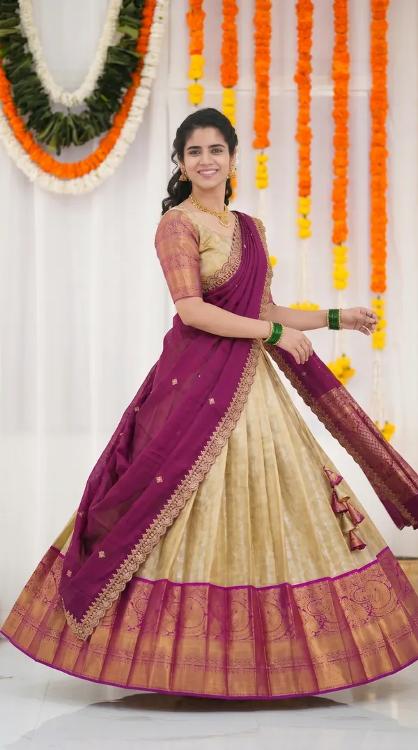 Kanjivaram_Silk_Zari_Half_Saree_stitched-Lehenga_With_Blouse_Along_With_Banarsi_Silk