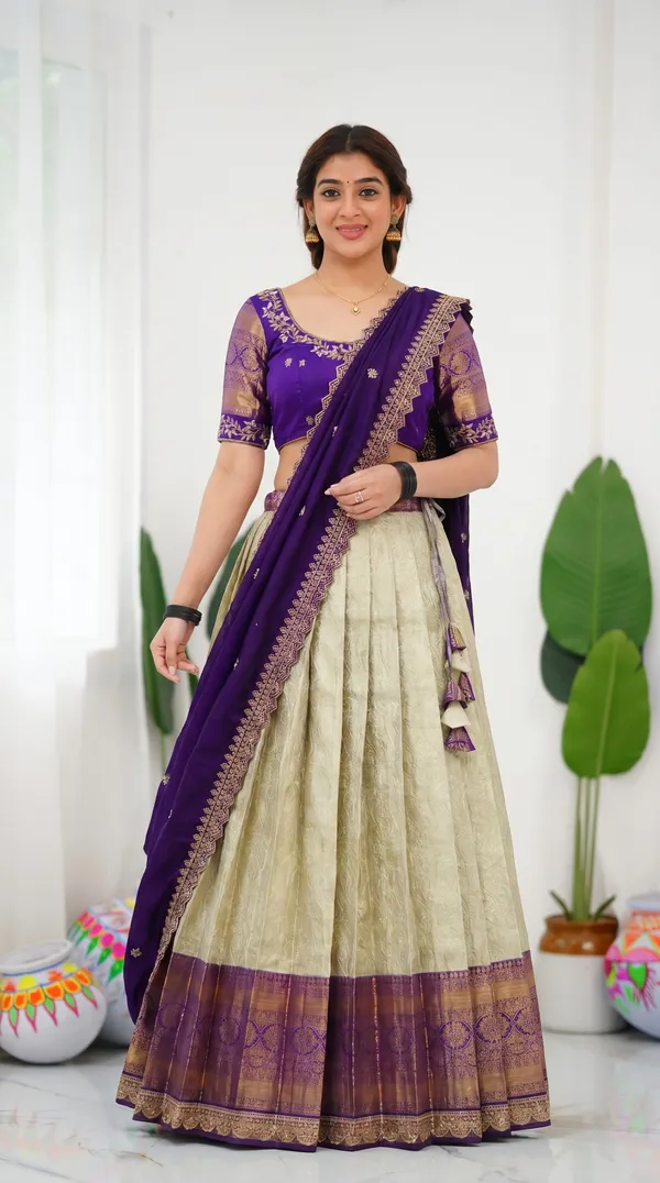 Kanjivaram_Silk_Zari_Half_Saree_stitched-Lehenga_With_Blouse_Along_With_Banarsi_Silk