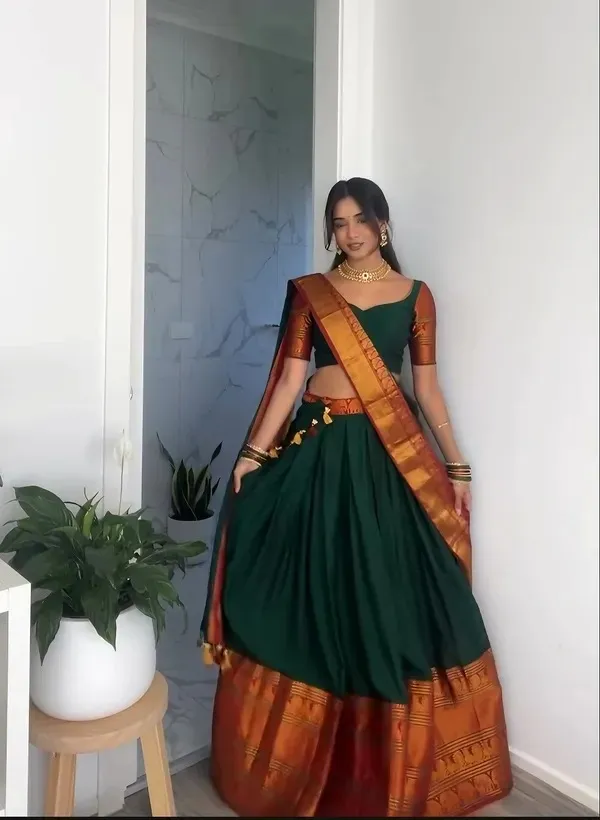 Kanjivaram_Silk_Zari_Half_Saree_Lehenga_With_Blouse_Along_With_Banarsi_Silk_Dupatta