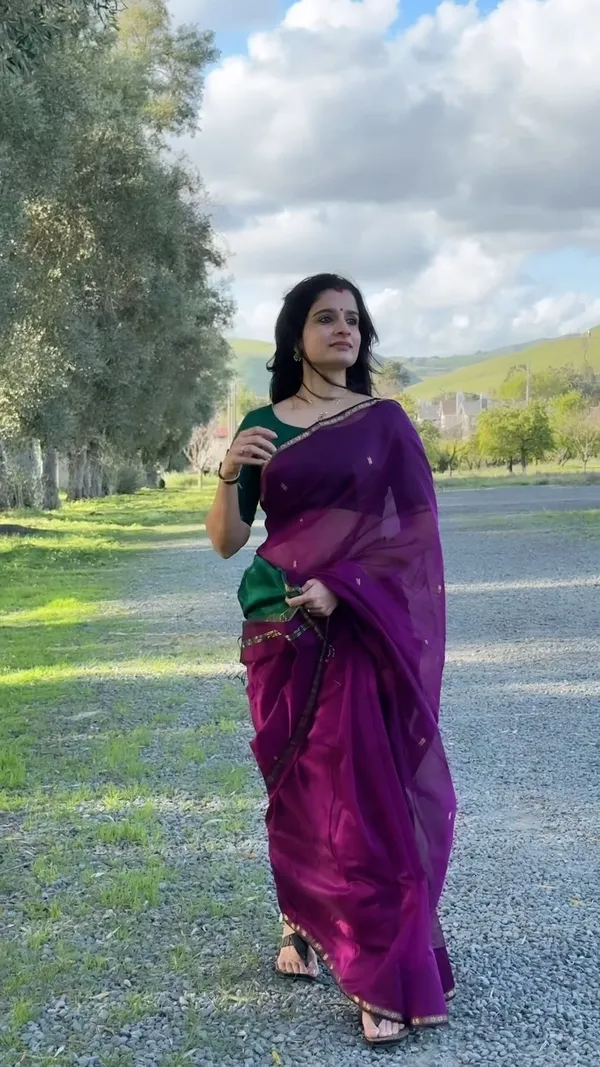 Maheswari_Silk_Cotton_Saree_-_Purple_and_Green