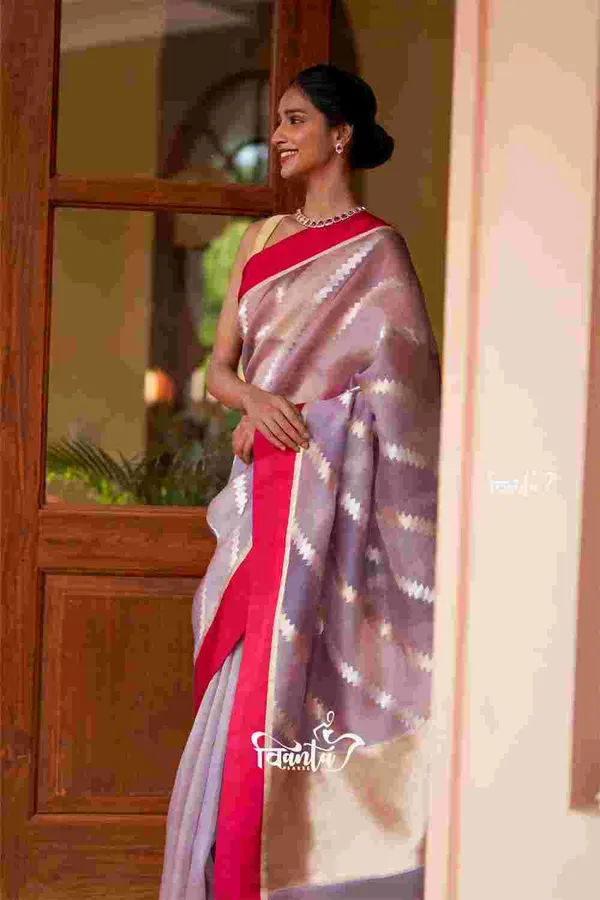 Woven_Kanjivaram,Banarasi_Jacquard_Soft_Silk_Saree