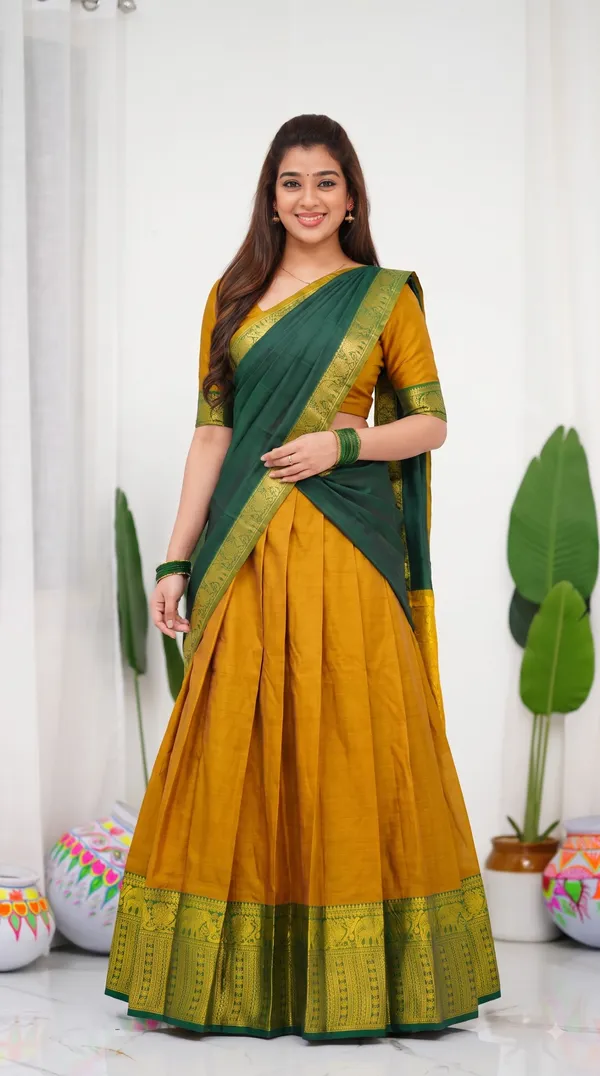 Traditional_Green_Half_Saree_with_Pink_Dhavani