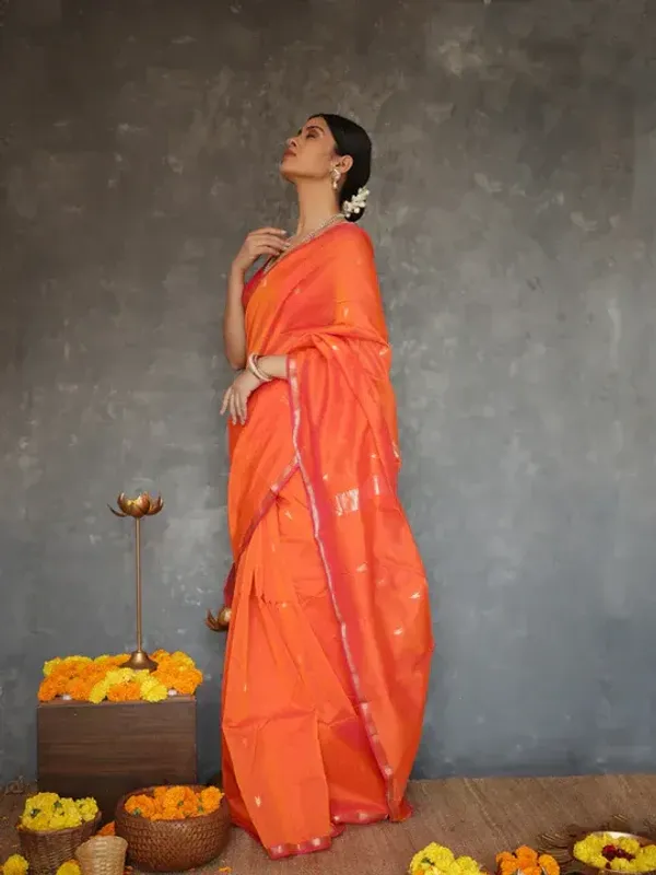 Maheswari_Silk_Cotton_Saree_-_Orange