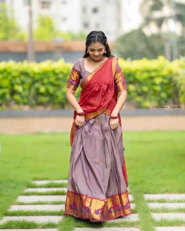Kanjivaram_Silk_Zari_Half_Saree_Un-stitched_Lehenga_With_Blouse_Along_With_Banarsi_Silk