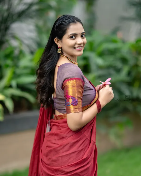 Kanjivaram_Silk_Zari_Half_Saree_Un-stitched_Lehenga_With_Blouse_Along_With_Banarsi_Silk