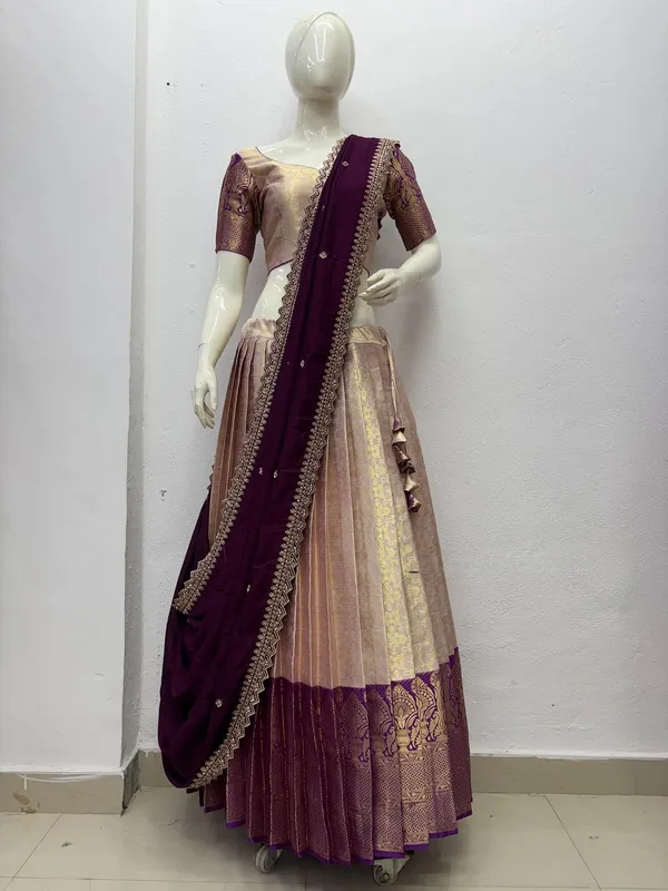 Kanjivaram_Silk_Zari_Half_Saree_stitched-Lehenga_With_Blouse_Along_With_Banarsi_Silk