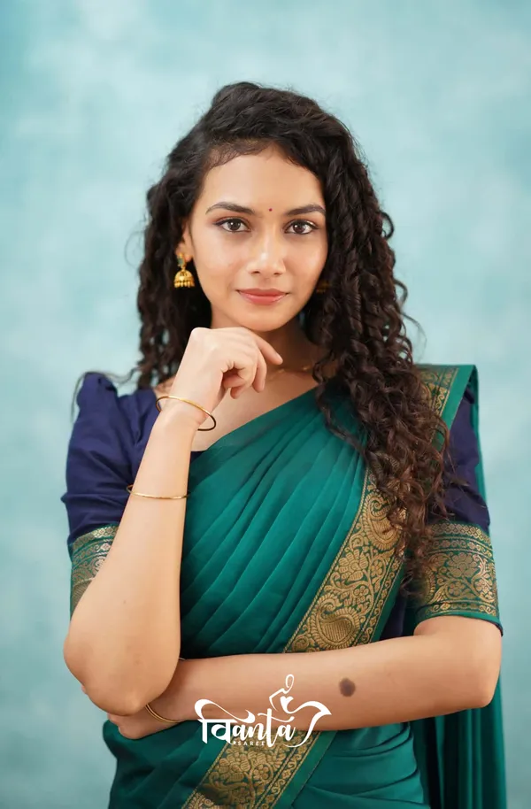 N-Blue_Kanjivaram_Soft_Silk_Wedding_&_Party_Wear_Half_Saree_&_Unstiched_Blouse_For_Women