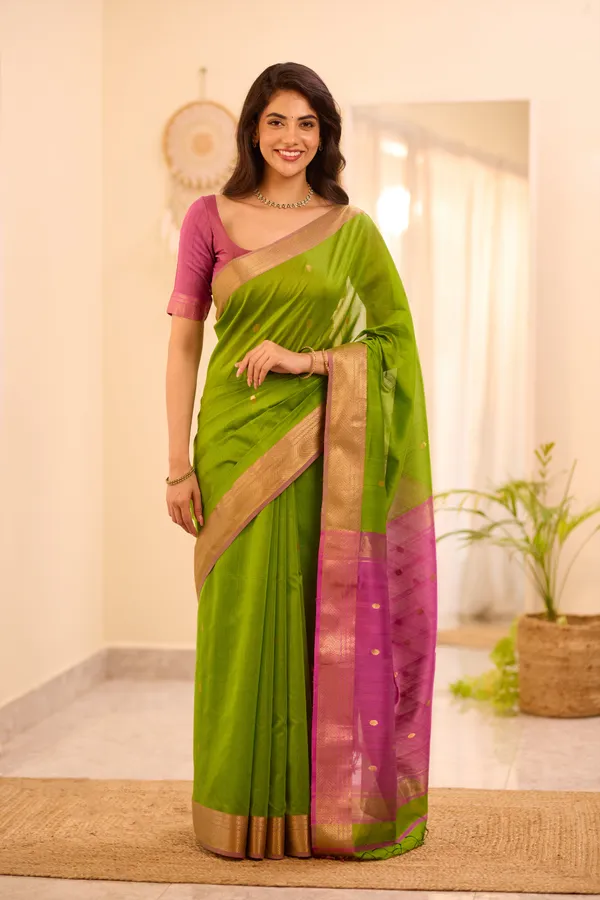 Parrot_Green_and_Pink_Maheshwari_Silk_Cotton_Handloom_Saree