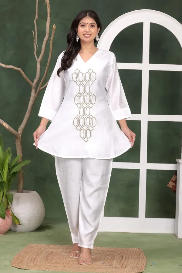 White_Muslin_Co-Ord_Set_With_Beautiful_Hand_Work