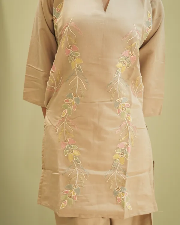 Beige_Cotton_Silk_Embroidered_Kurti_with_Matching_Wide-Leg_Pants_Set