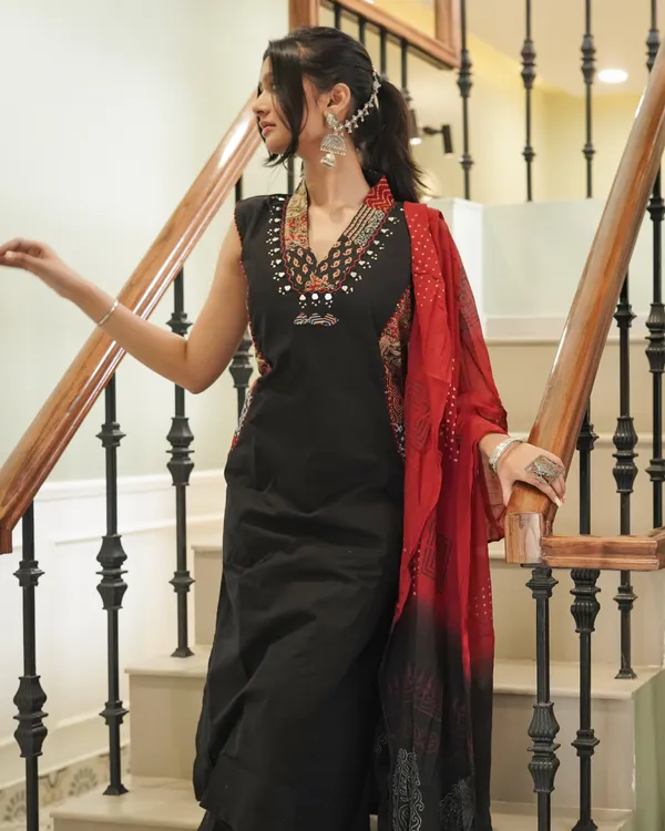 Black_Cotton_Kurta_with_Block_Print_Side_Panels_&_Wide-Leg_Palazzo_Set_|_Jaipur_Trendz