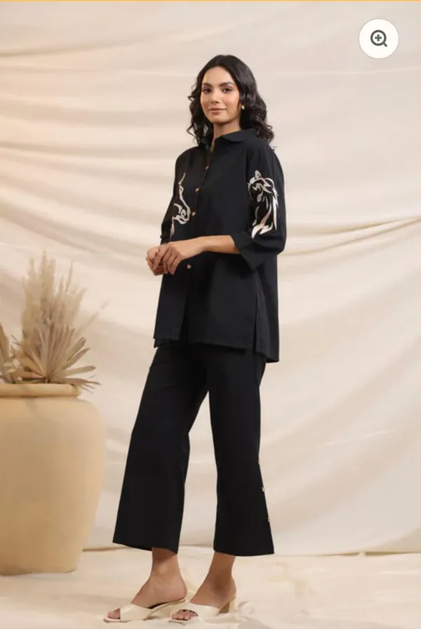 Heavy_Cotton_Black_Beads_And_Thread_Work_Co-Ord_Set