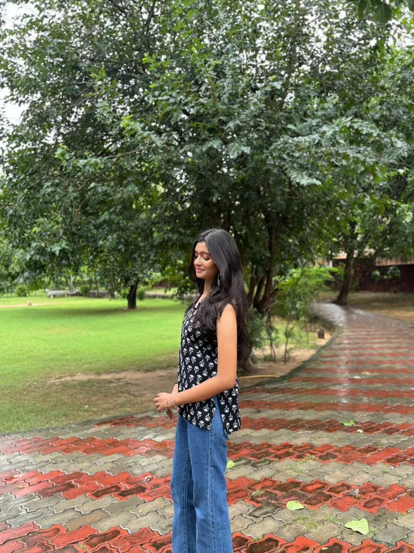 Kohl_Black_Halter_Neck_Ethnic_Print_Short_Kurti_|_Desi-Chic_Top_|_Jaipur_Trendz
