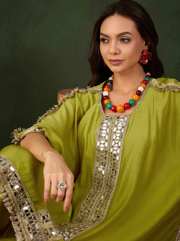 Heavy_Muslin_Mirror_Work_Kaftan_Set