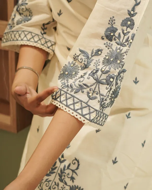 Ivory_Grace_Embroidered_Kurta_Set_with_Dupatta