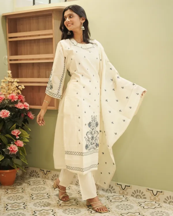 Ivory_Grace_Embroidered_Kurta_Set_with_Dupatta