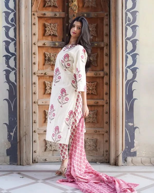 Gulabi_Hand-Block_Printed_3-Piece_Kurta_Set