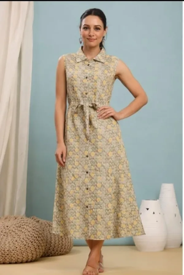 The_Modern_Classic_Summer_Bloom_Belted_Midi