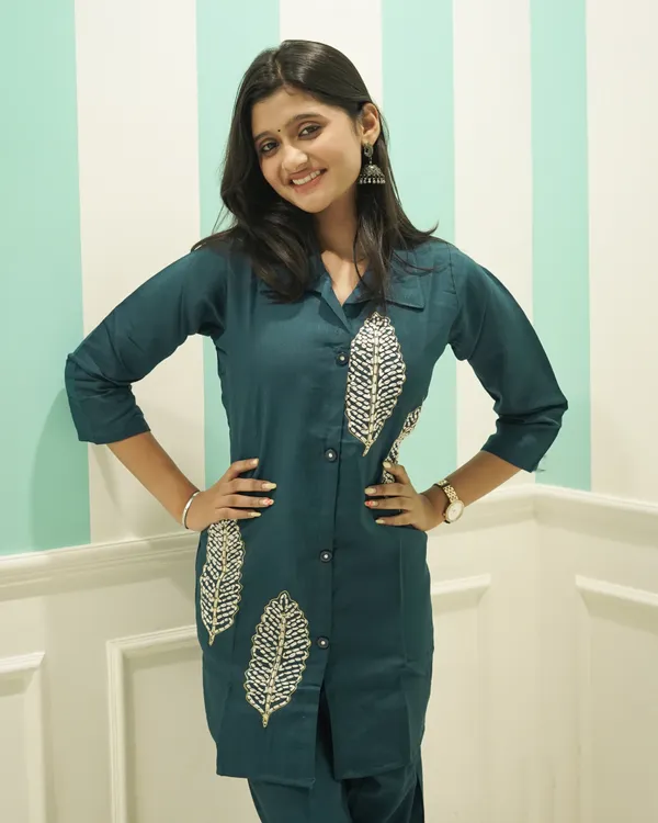Women's_Teal_Blue_Co-ord_Set_-_Cotton_Kurti_with_Matching_Trousers