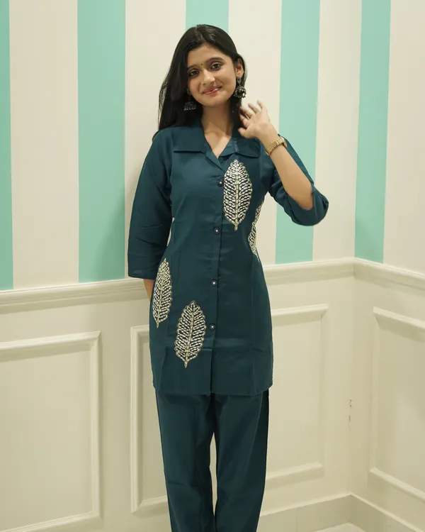 Women's_Teal_Blue_Co-ord_Set_-_Cotton_Kurti_with_Matching_Trousers