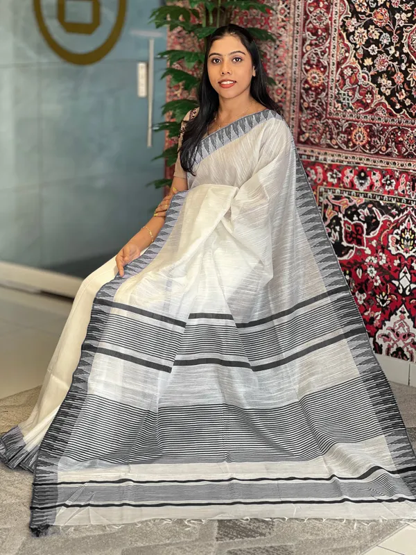 Black_women's_Bhagalpuri_Kota_Viscous_Temple_Border_White_Saree_And_Variable_Color_Border_With_Blouse_Piece