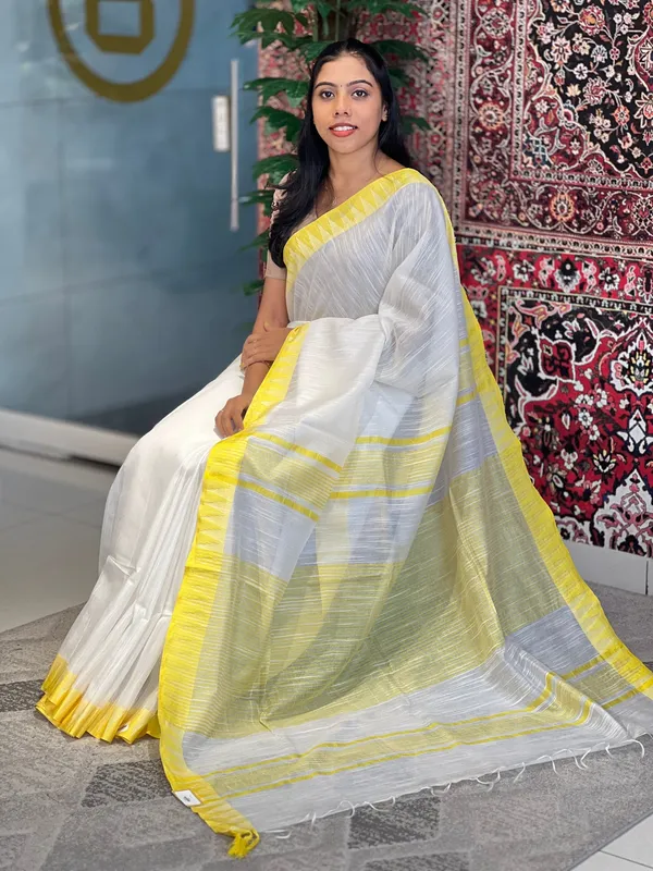 Yellow_women's_Bhagalpuri_Kota_Viscous_Temple_Border_White_Saree_And_Variable_Color_Border_With_Blouse_Piece