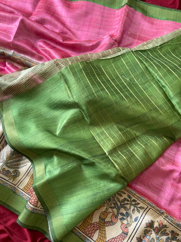 Soft_Semi_Tussar_Silk_sarees_with_Beautiful_Digital_Print_With_Attractive_Border_And_Contrast_Print_Blouse_With_Tassels