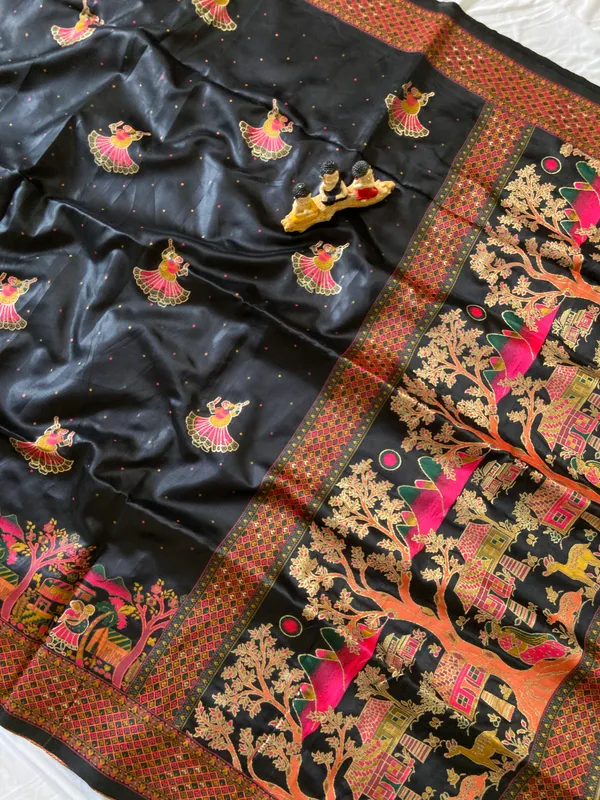 Soft_Pashmina_Silk_sarees_with_Beautiful_Woven_Zari_Work_With_Attractive_Pashmina_Design_Saree_And_Running_Blouse_With_Tassels