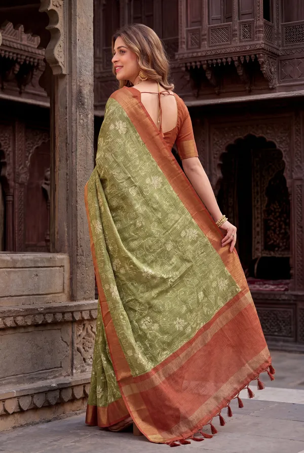 Soft_Tussar_Silk_sarees_with_Beautiful_Digital_Print_With_Attractive_Checks_Design_Saree_And_Digital_Print_Blouse_With_Tassels