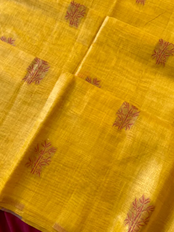 Premium_Soft_Muga_Cotton_sarees_with_Beautiful_?Colourfull_Resham_Weaving__Flower_Design_Pallu_With_Attractive_Traditional_Zari_Weaving__With_All_Over__Resham_Weaving__And_Resham_Weaving_Butti_Blouse_With_Fancy_Tassels