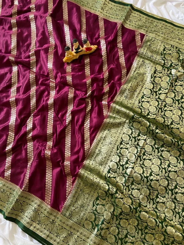 Banarasi_Pure_Satin_Silk_sarees_with_Beautiful_Elephant_in_Contrast_Green-Wine_Shades_With_Attractive_Weaving_Gold_Zari_Design_And_Contrast_Blouse_With_Tassels