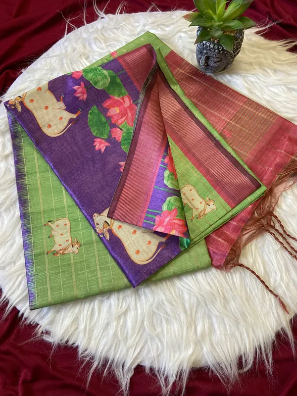 Soft_Semi_Tussar_Silk_sarees_with_Beautiful_Digital_Print_With_Attractive_Border_And_Contrast_Print_Blouse_With_Tassels