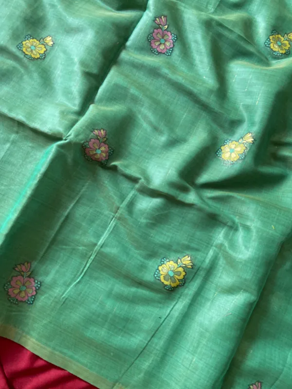 Premium_Soft_Muga_Cotton_Paithani_sarees_with_Beautiful_Weaving_Design_Featuring_Jungle_Theme_And_Swan_Motifs_Pallu_With_Attractive_All_Over_Resham_Weaving_Butti_Design_And_Resham_Weaving_Butti_Blouse_With_Fancy_Tassels