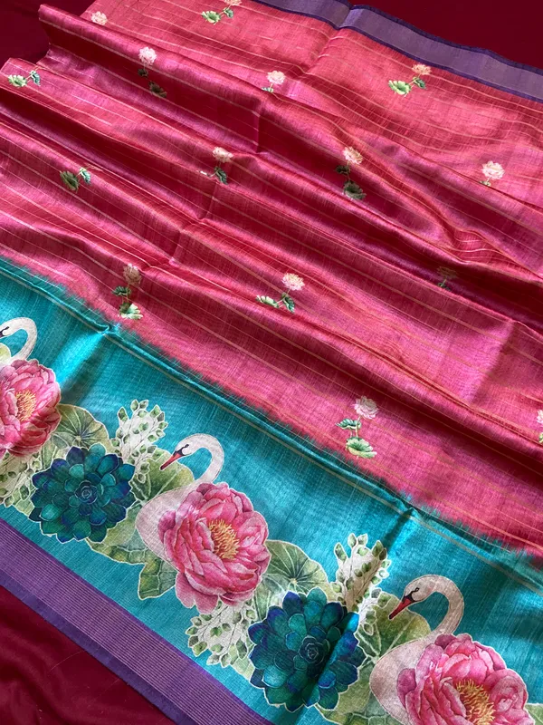 Soft_Semi_Tussar_Silk_sarees_with_Beautiful_Digital_Print_With_Attractive_Border_And_Contrast_Print_Blouse_With_Tassels